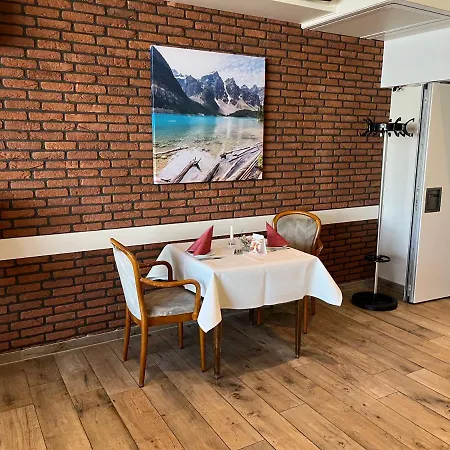 Szálloda Restaurant Zum Schwan