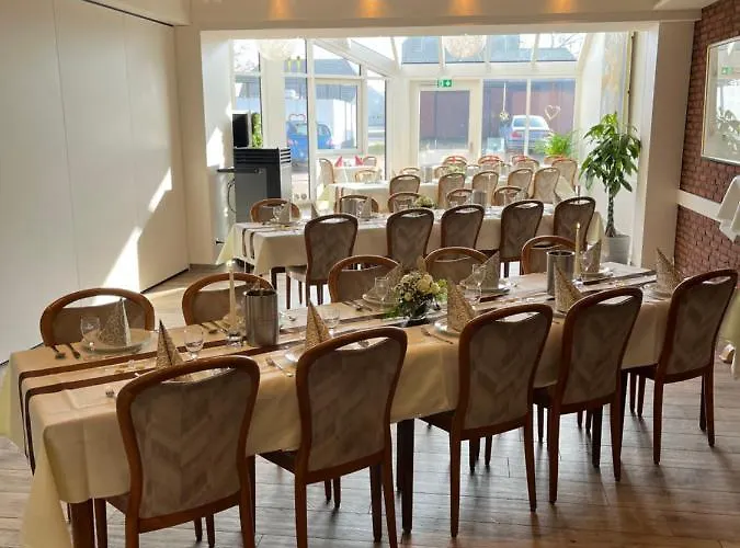 Restaurant Zum Schwan 酒店 戈赫