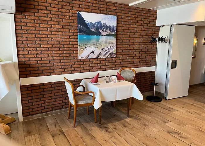 酒店 Restaurant Zum Schwan